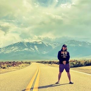 Meet your Posher, Tou